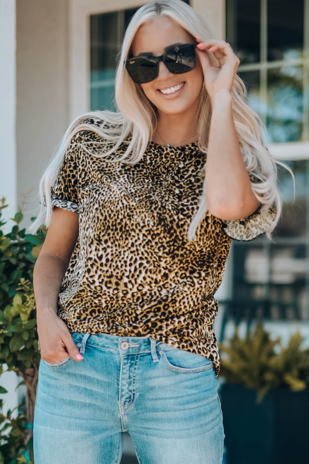 Women Leopard Short Flounce Sleeve Tee