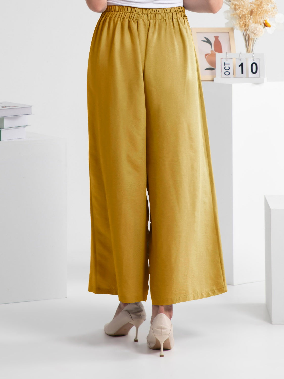 Wide Leg Elastic Waist Pants